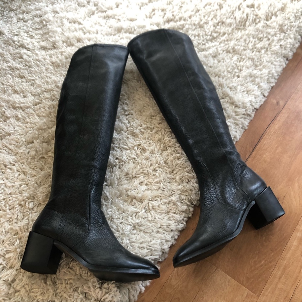 Pour La Victoire black knee high leather boots 6.5